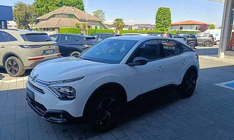 Citroen C4 1.2 Hybri...