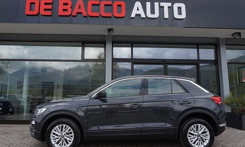 Volkswagen T-Roc 1.0...