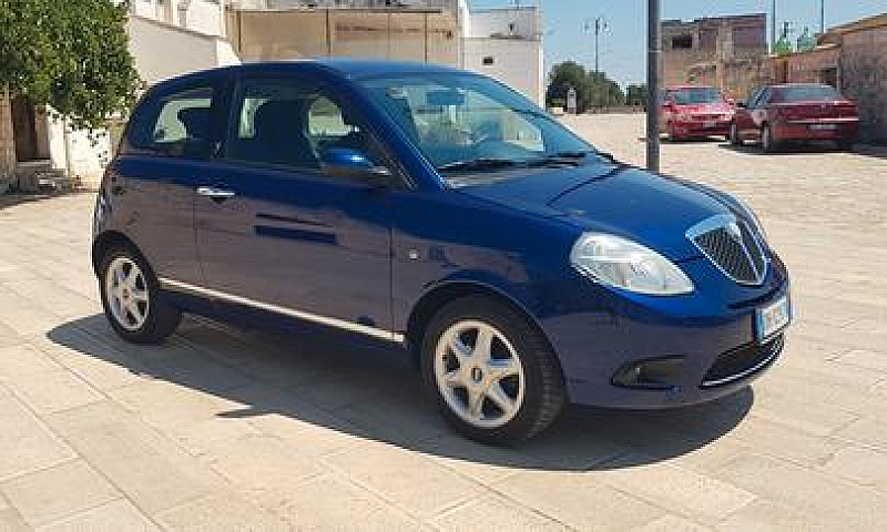 Lancia Ypsilon 1.3 M...