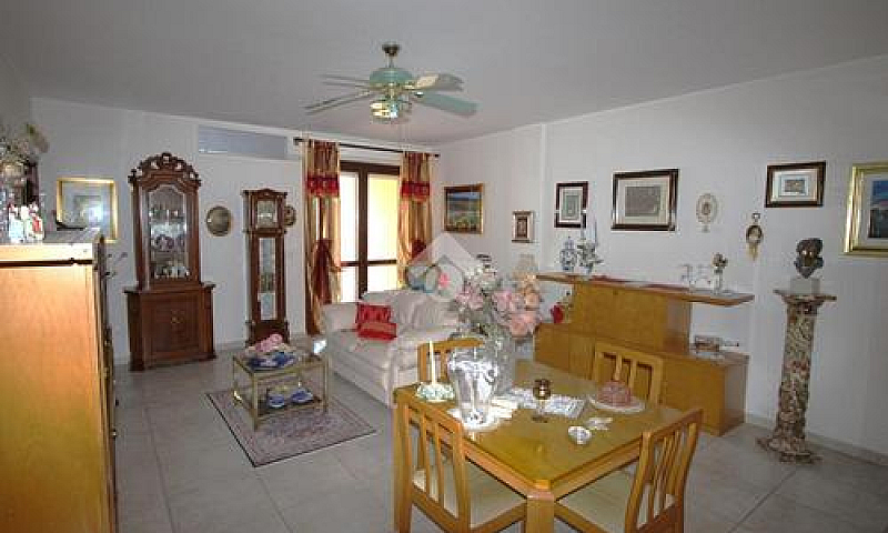 4 Locali A Termoli...