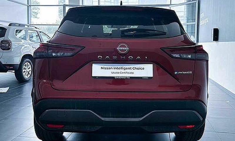 Nissan Qashqai 1.5 E...