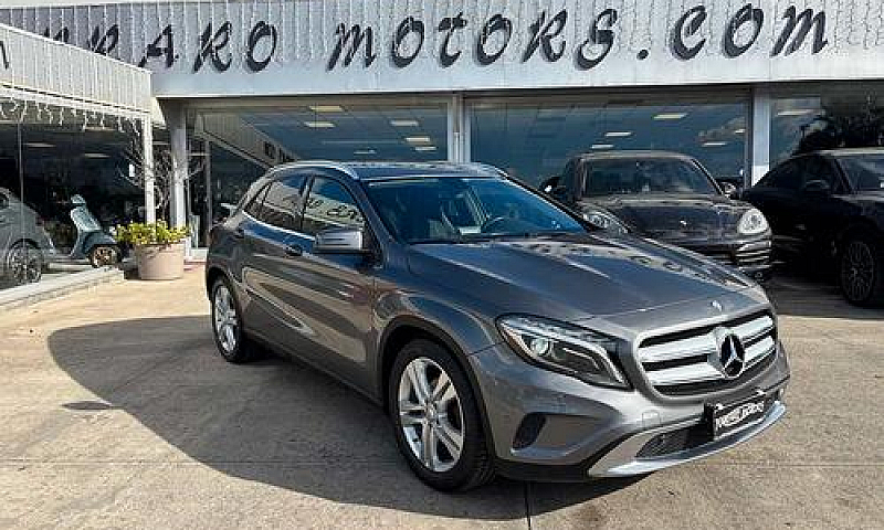 Mercedes-Benz Gla 18...