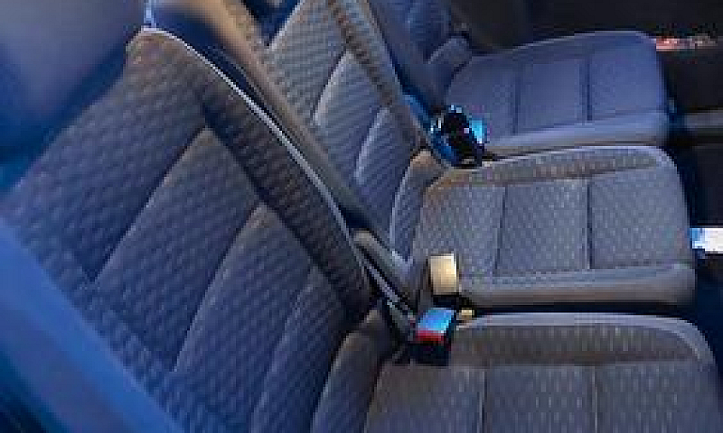 Volkswagen Touran - ...
