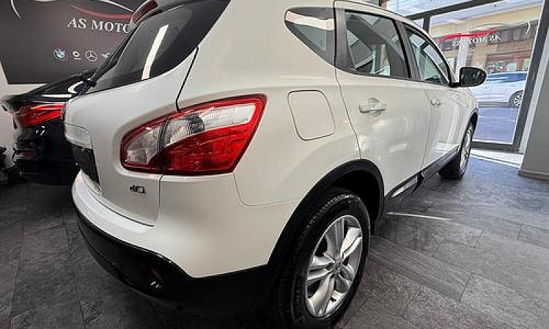 Nissan Qashqai 1.5 D...