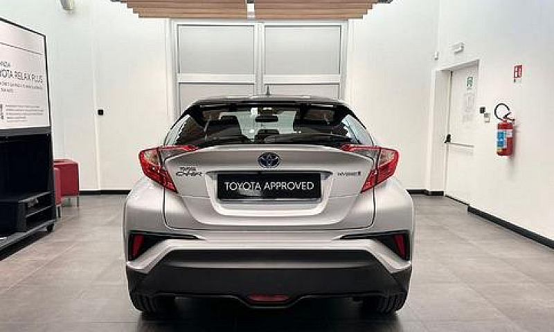 Toyota C-Hr 1.8 Hybr...