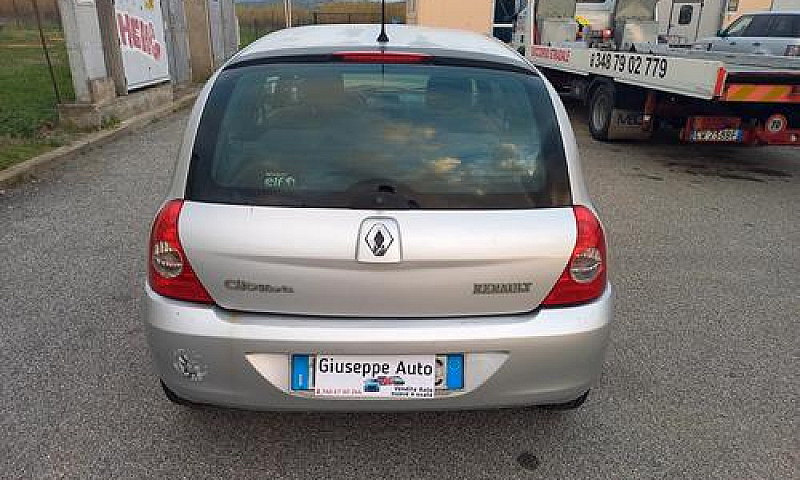Renault Clio 1,2...