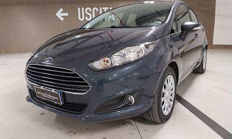 Ford Fiesta 1.5 Tdci...