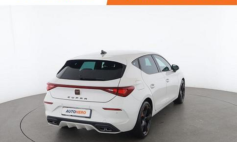 Cupra Leon 1.5 Hybri...