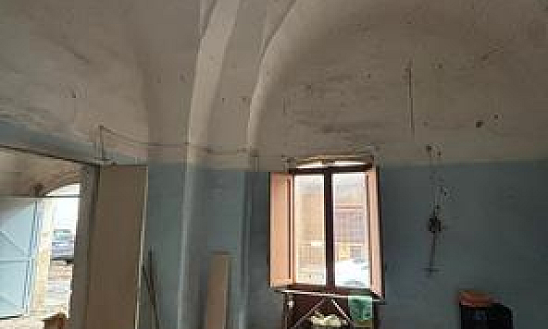 Casa Da Ristrutturar...