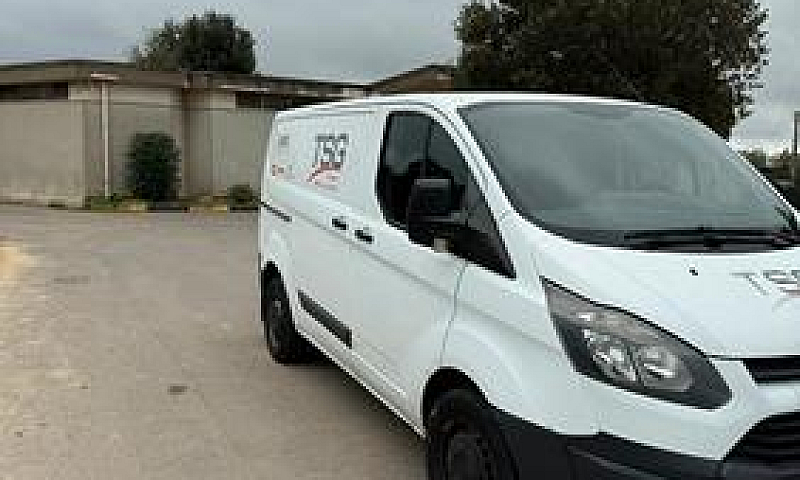 Ford Transit Custom...