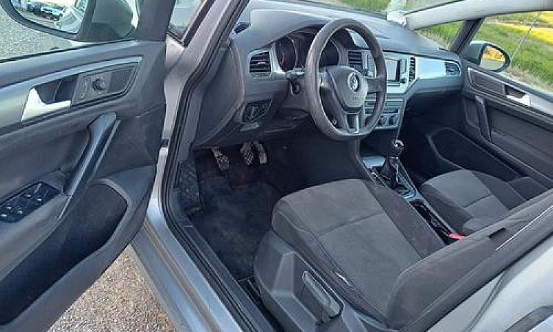 Volkswagen Golf Spor...