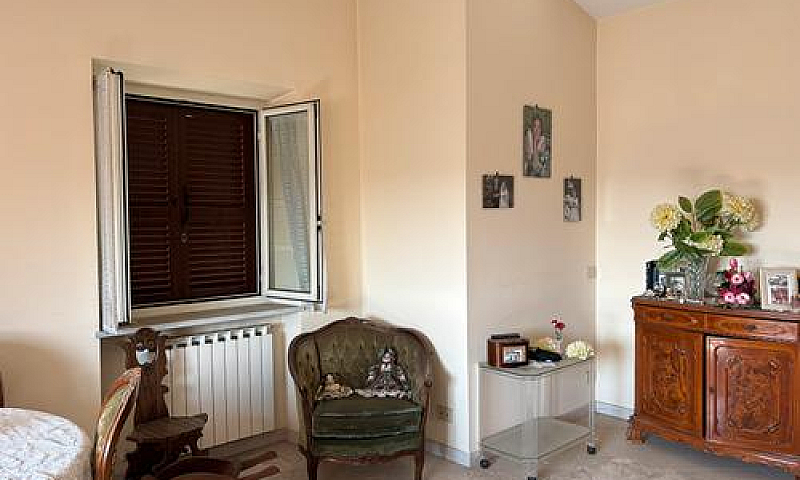 Appartamento 85 Mq...
