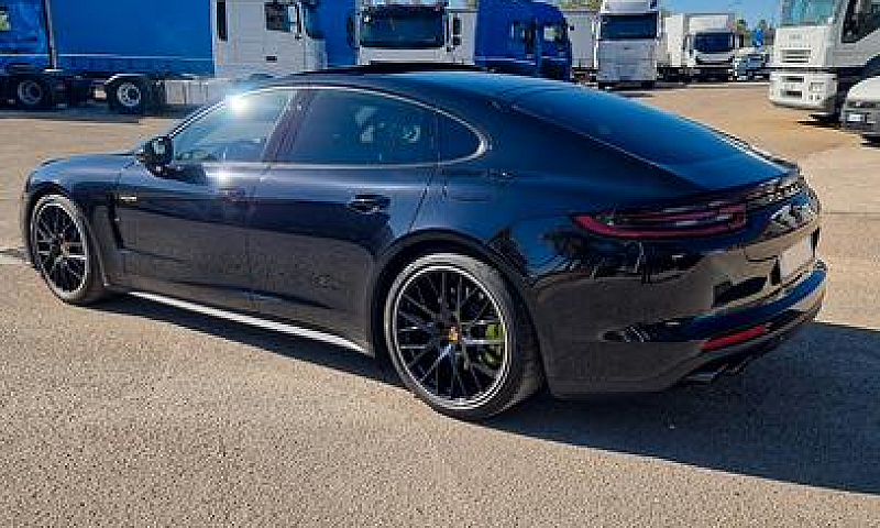 Porsche Panamera 2.9...
