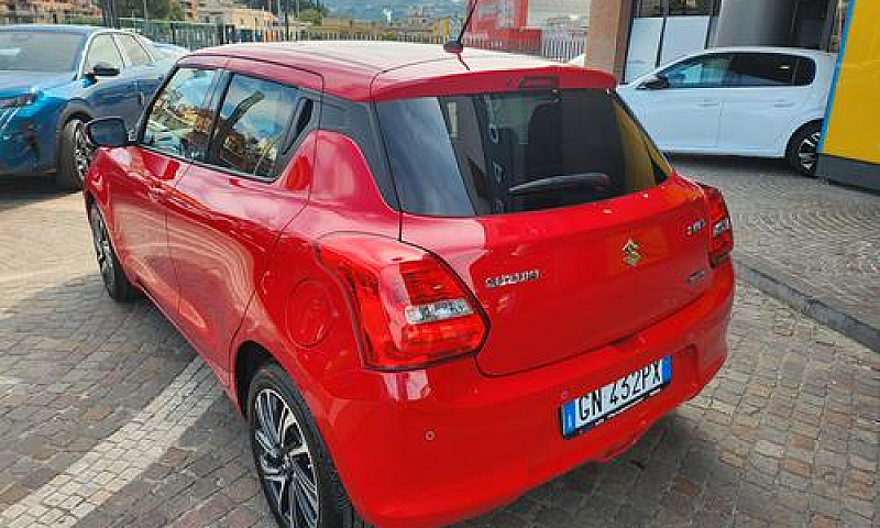 Suzuki Swift 1.2 Hyb...