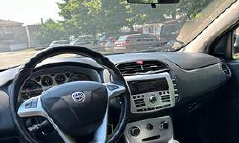 Lancia Delta 1.4 T-J...