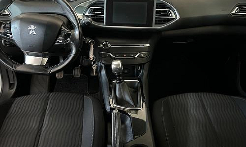 Peugeot 308 1.6 E-Hd...