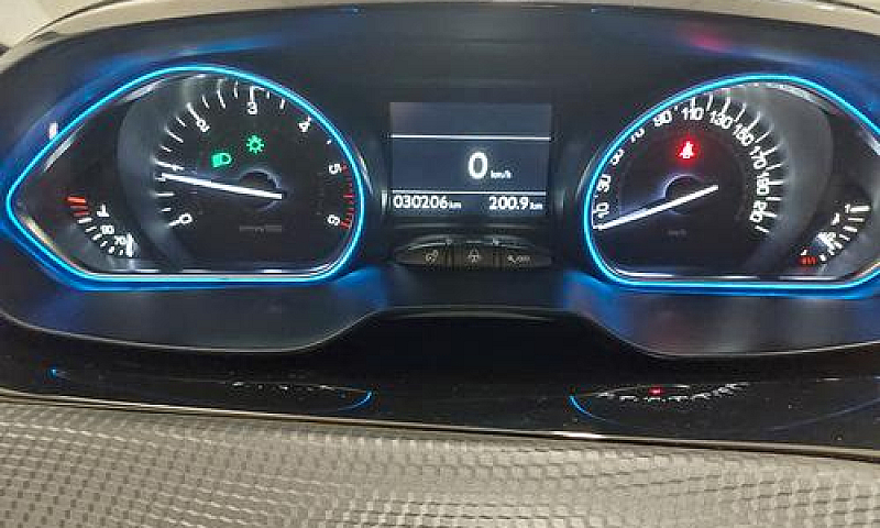 Peugeot 2008 - 2017...
