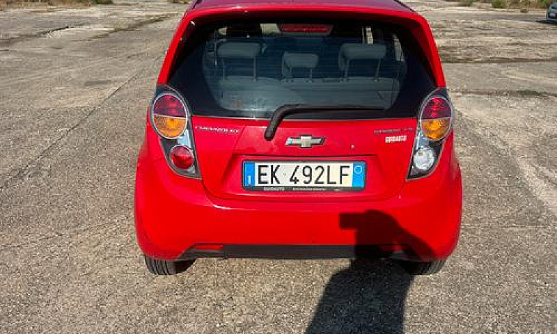 Chevrolet Spark 1.0...