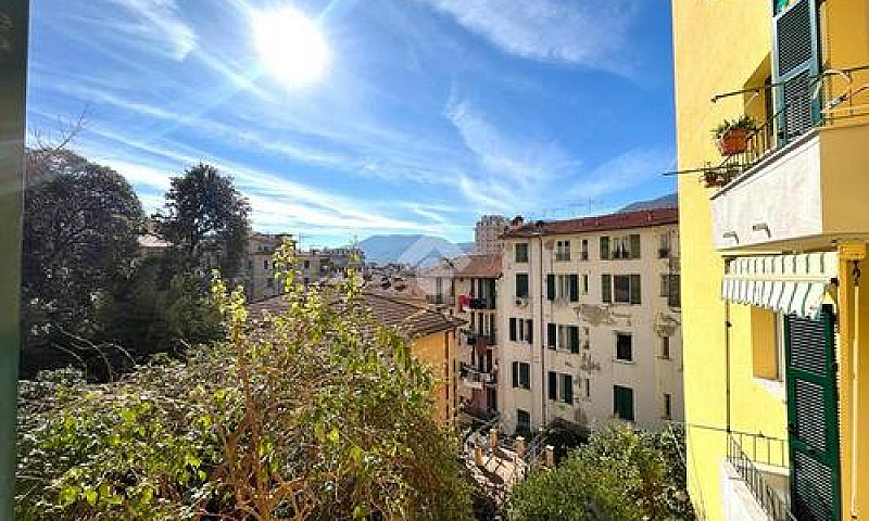 6 Locali A La Spezia...