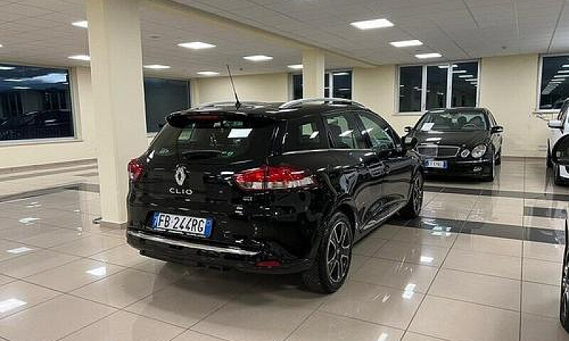 Renault Clio Sporter...