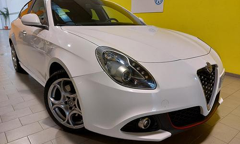 Alfa Romeo Giulietta...