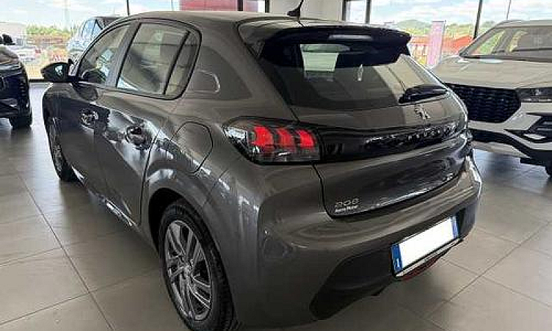 Peugeot 208 1.2 Pure...