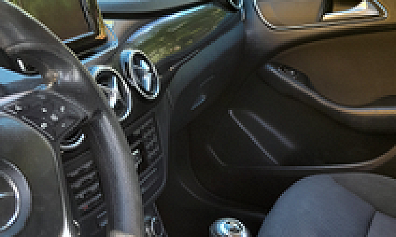 Mercedes B 246...