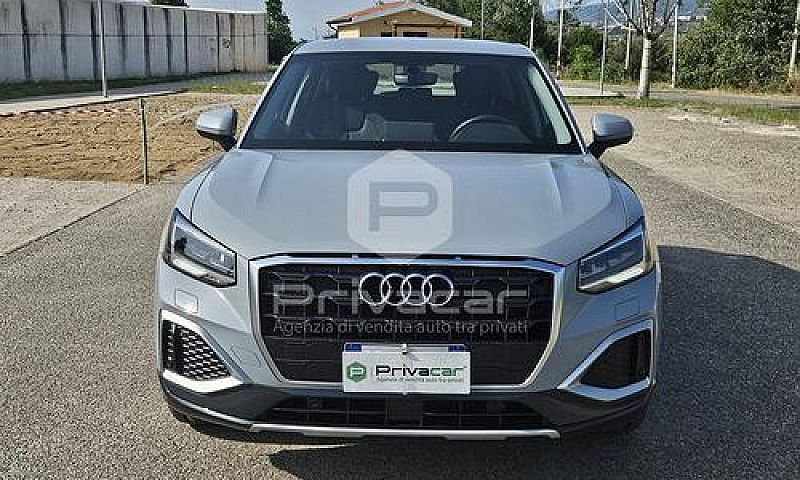 Audi Q2 35 Tfsi S Tr...