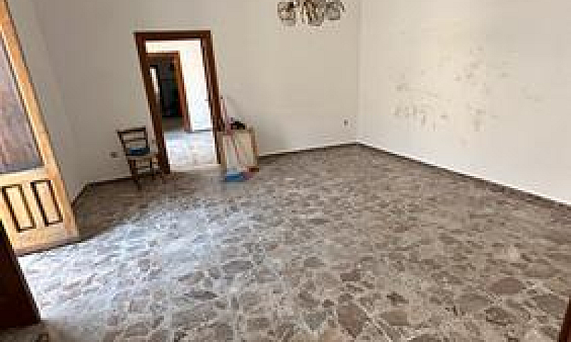 2 Appartamenti E 1 G...