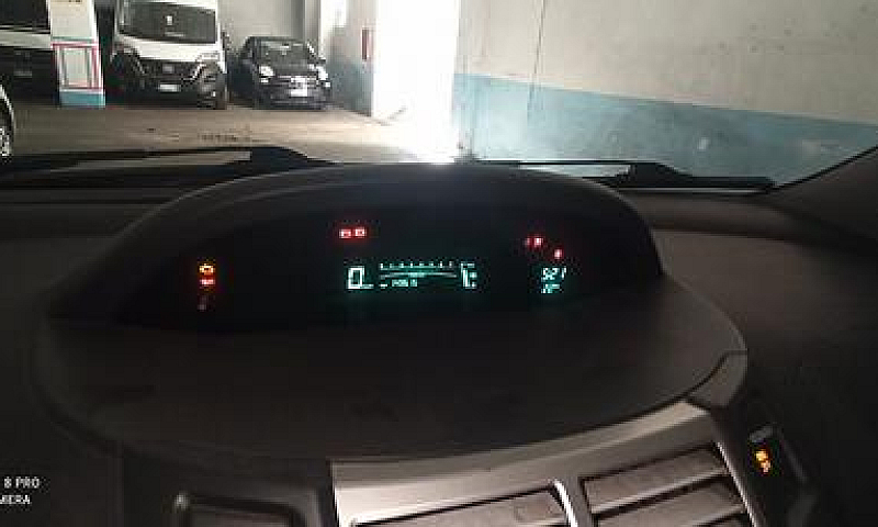 Toyota Yaris 1.0 5 P...