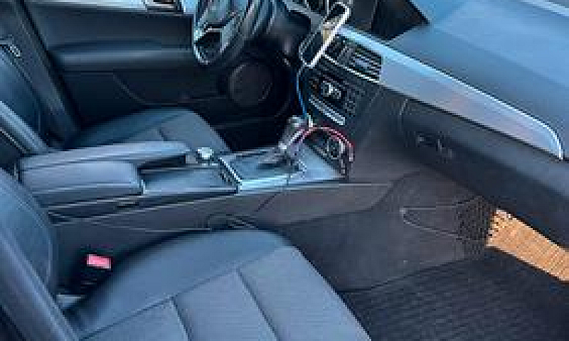 Mercedes Sw C 220 Av...