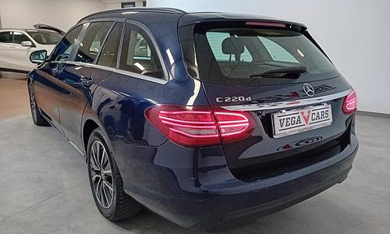 Mercedes-Benz C 220 ...