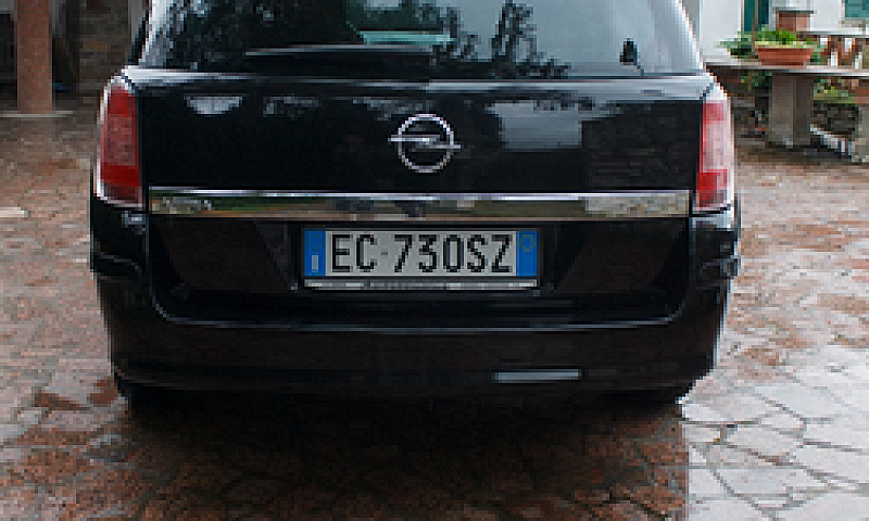 Opel Astra Sw Gpl...