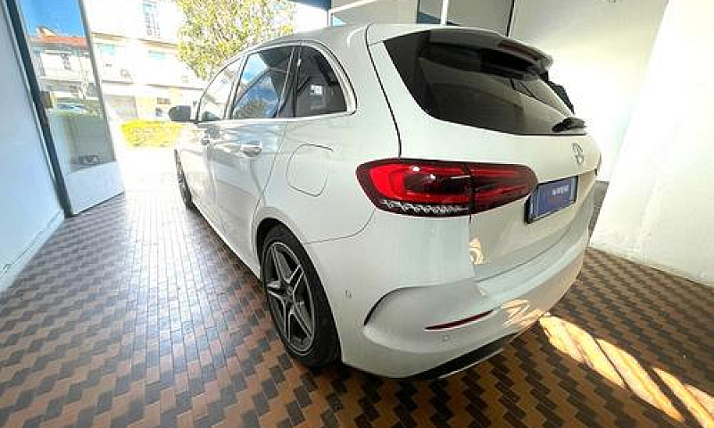 Mercedes-Benz B 200 ...