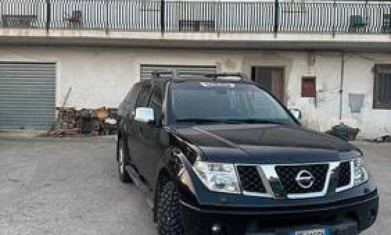 Nissan Navara...