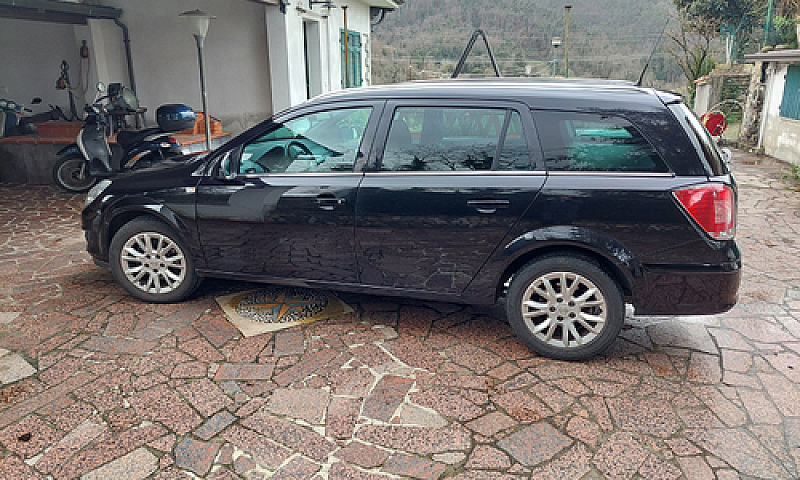 Opel Astra Sw Gpl...