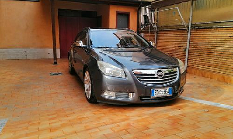 Opel Insignia - 2010...