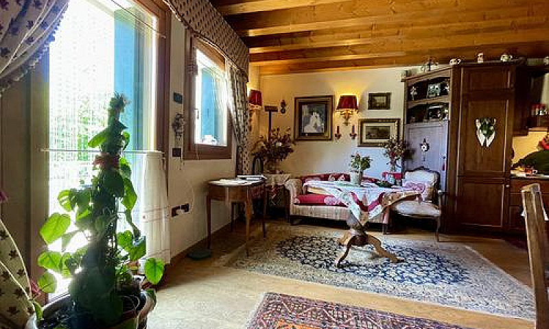 Appartamento Roana [...
