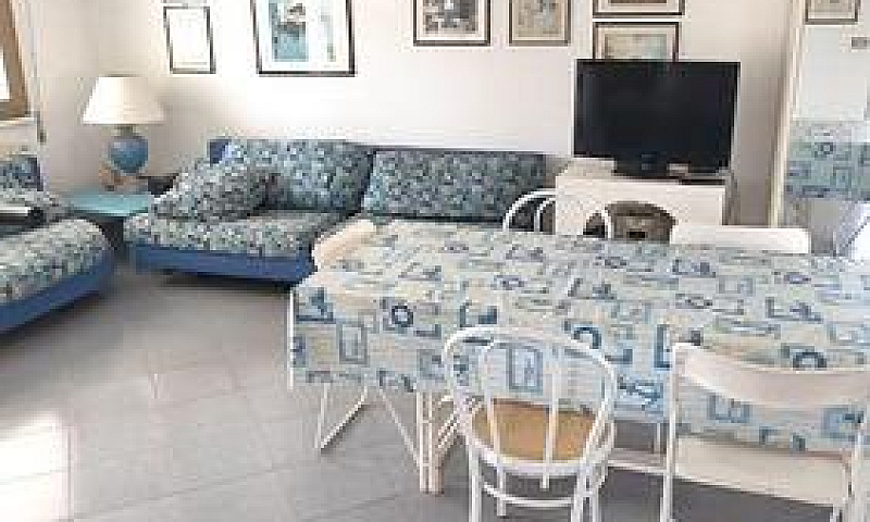 Formia Appartamento ...