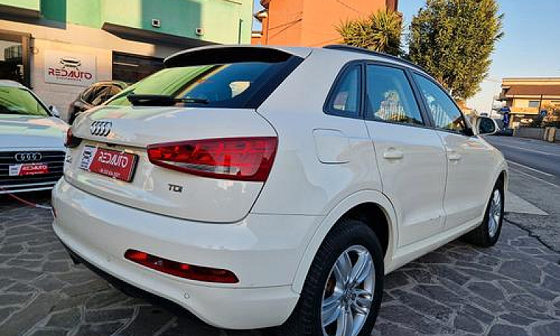 Audi Q3 2.0 Tdi Busi...