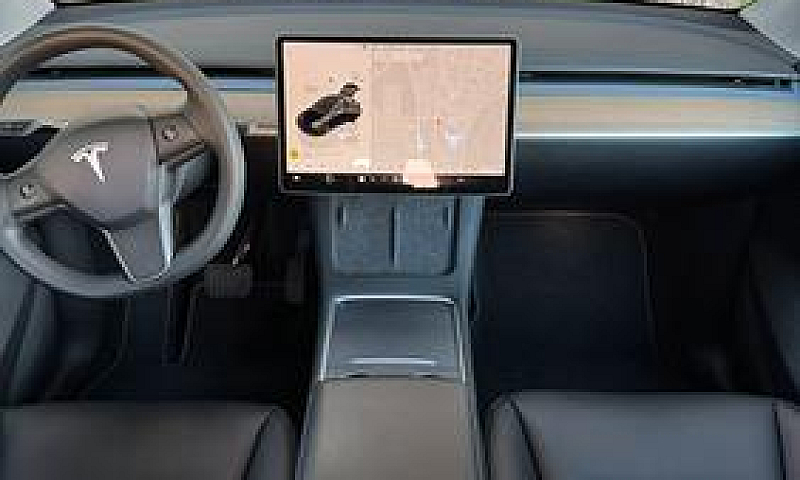 Tesla Model Y Agosto...