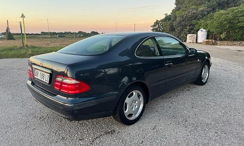 Mercedes-Benz Clk 20...