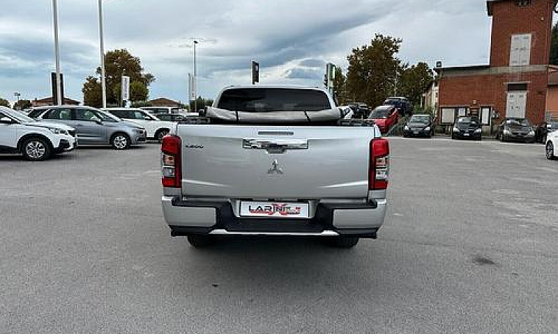 Mitsubishi L200 2.3 ...