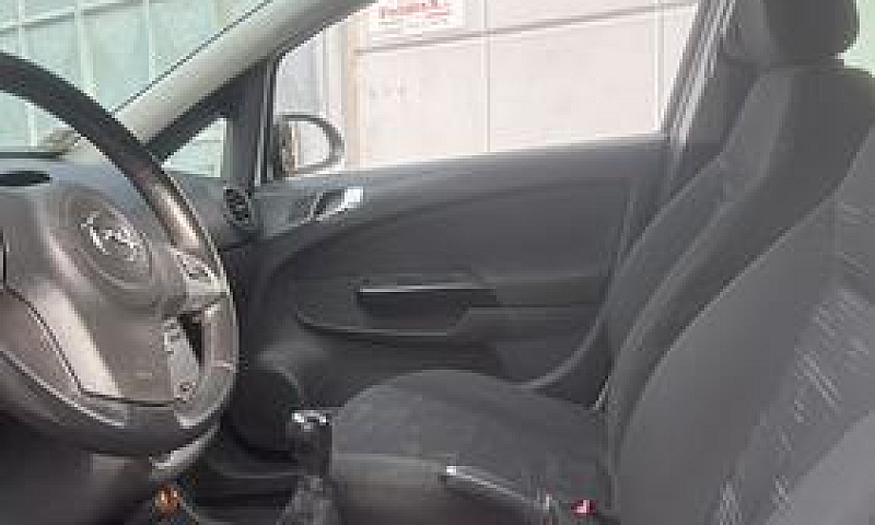 Opel Corsa 2011...
