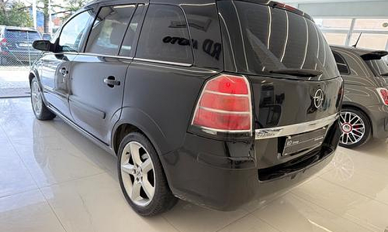 Opel Zafira 1.9 Cdti...