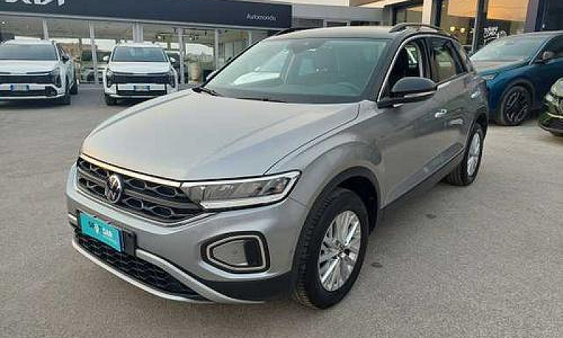 Volkswagen T-Roc 1.5...
