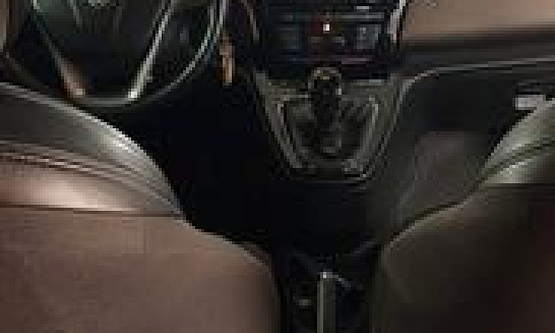 Lancia Y - 2012 Full...