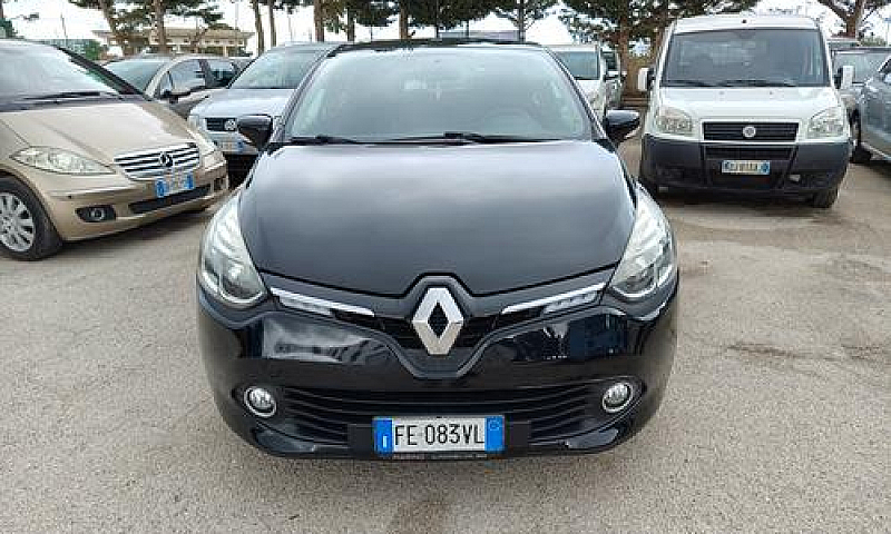 Renault Clio 1.2 75C...