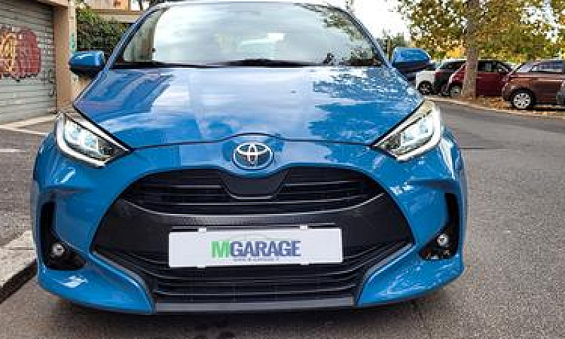 Toyota Yaris 1.5 Hyb...