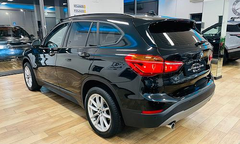 Bmw X1 Sdrive16D *Na...
